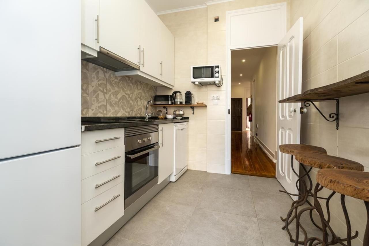 Retro M2 R4 - Lovely Double Room With Shared Bathroom Lissabon Exterior foto