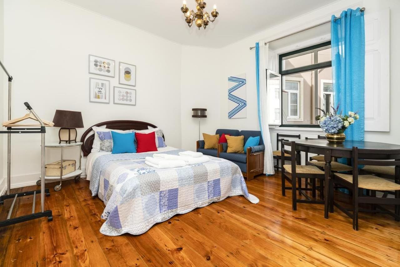 Retro M2 R4 - Lovely Double Room With Shared Bathroom Lissabon Exterior foto