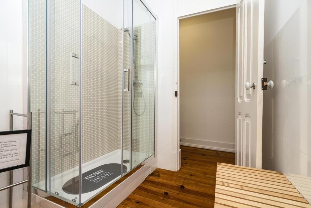 Retro M2 R4 - Lovely Double Room With Shared Bathroom Lissabon Exterior foto